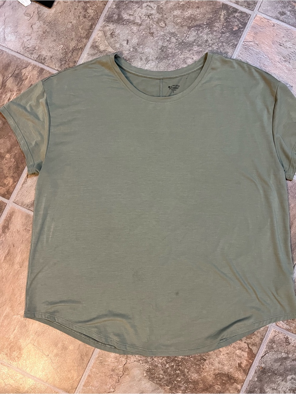 Athleta Tee - Sage Green- large